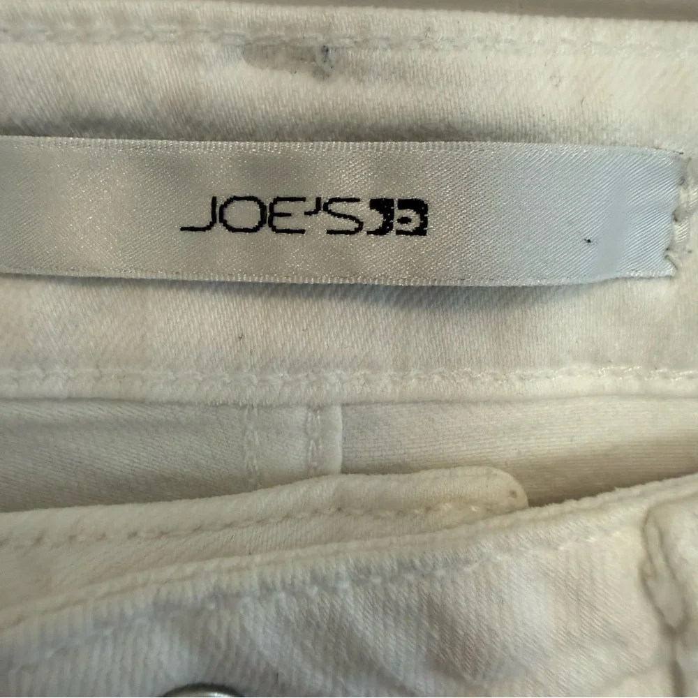 Joe's Jeans Women's Off-White Straight-Leg Jeans - Picture 6 of 16